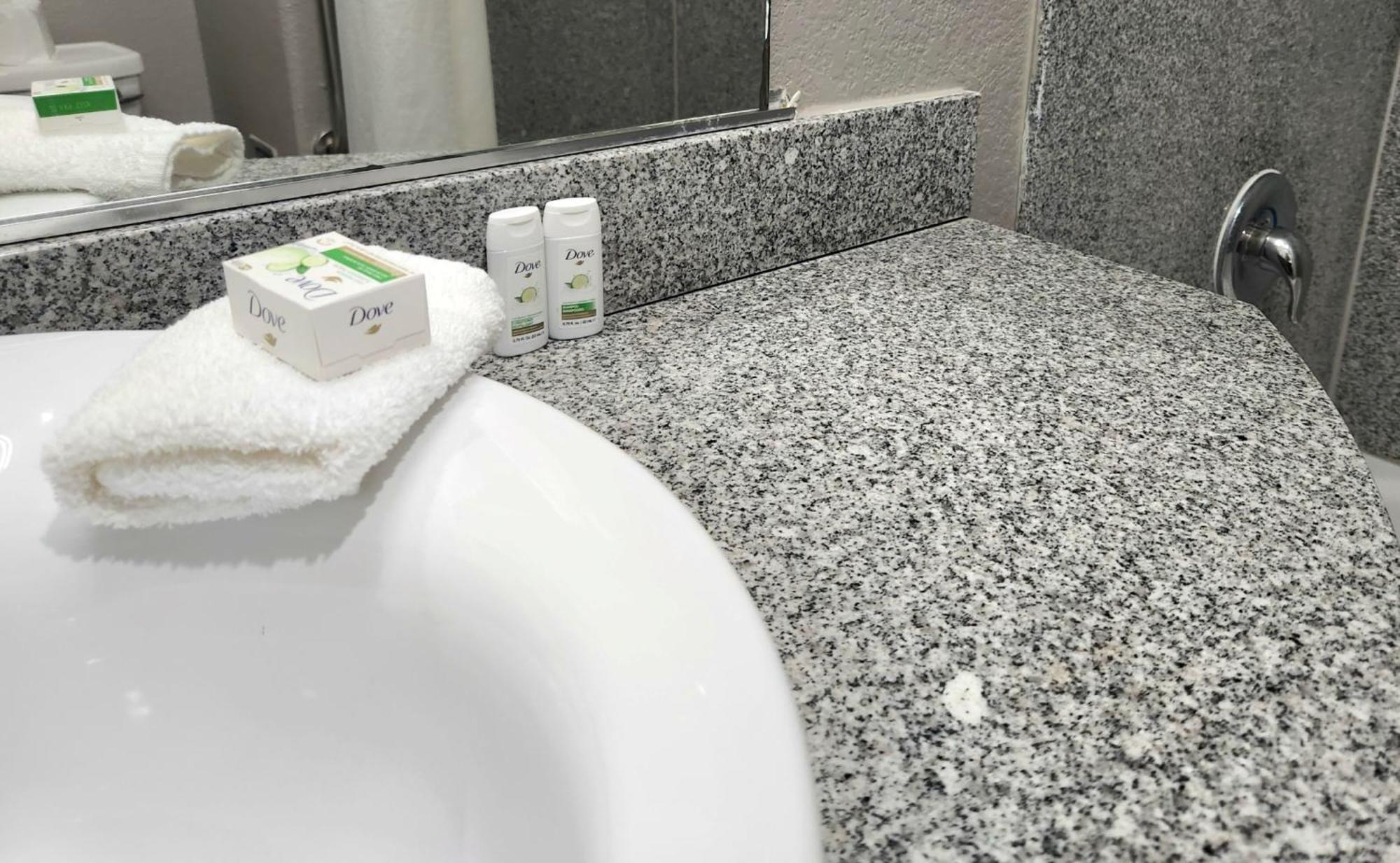 Hotel Baymont By Wyndham San Antonio Airport Zewnętrze zdjęcie