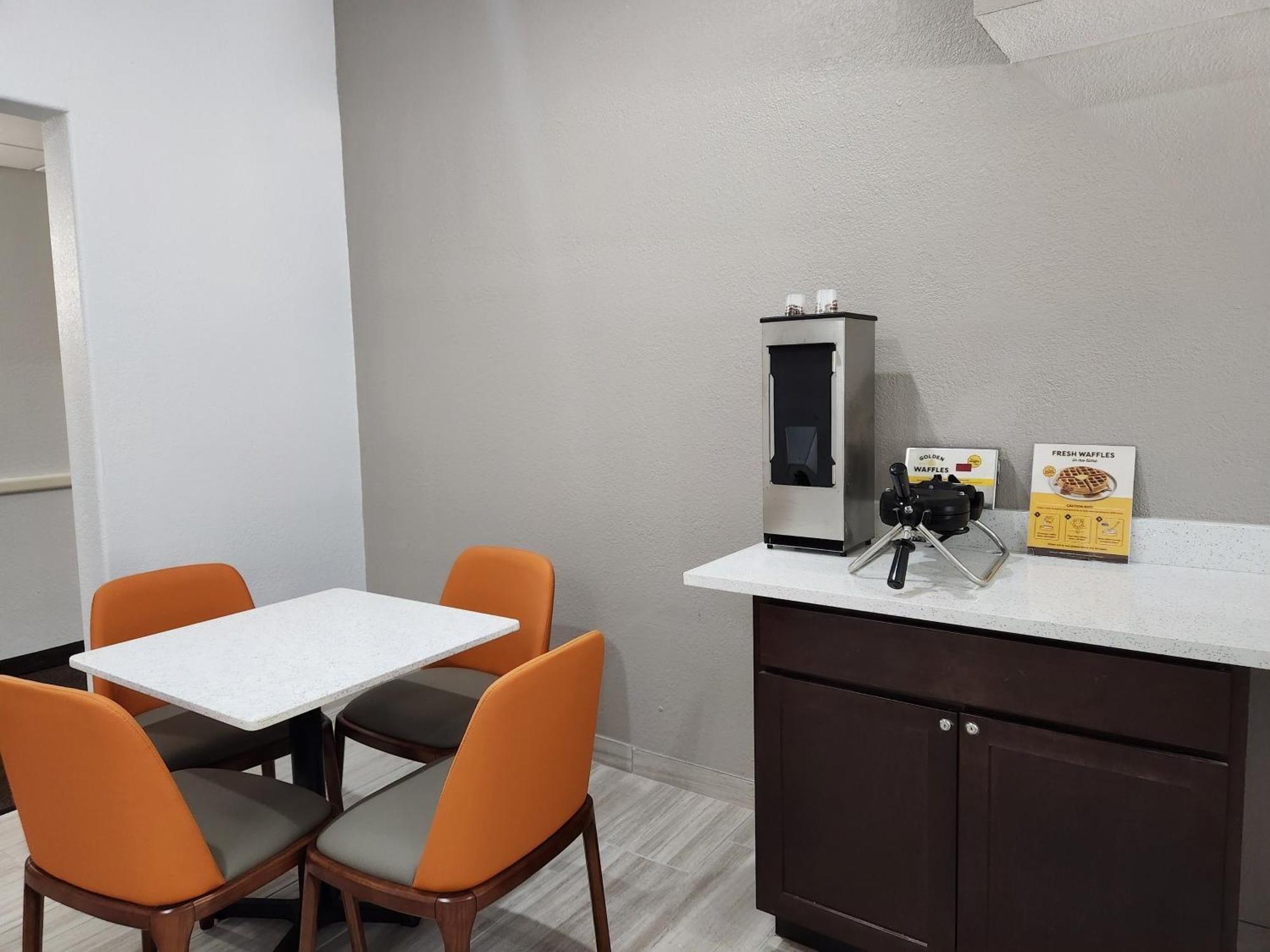 Hotel Baymont By Wyndham San Antonio Airport Zewnętrze zdjęcie